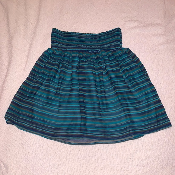 🔥 3/$20 Old Navy High-Waisted Circle Skirt - Picture 1 of 3